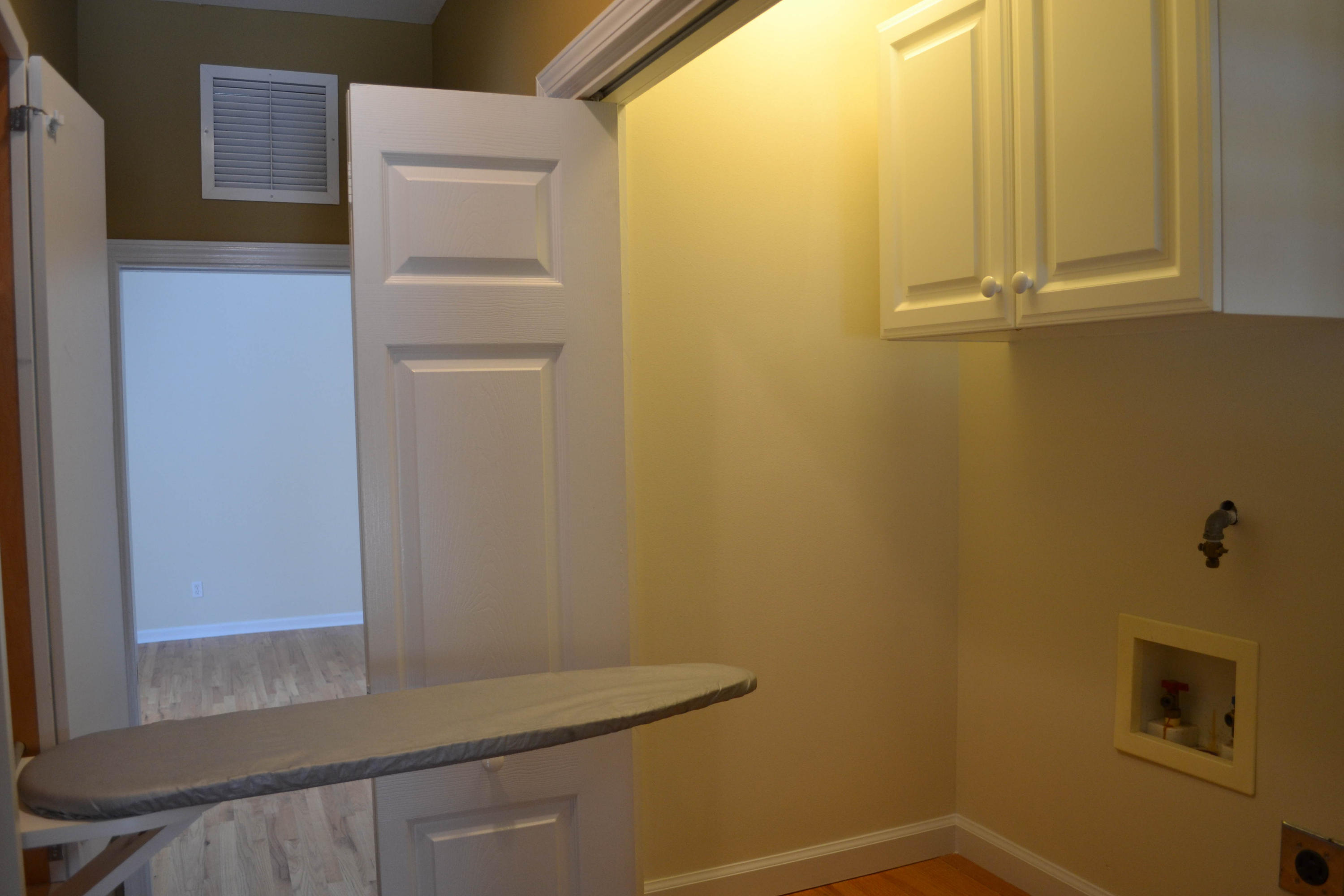 GARNIER BEACH LOT 18 BLK 3 - Residential