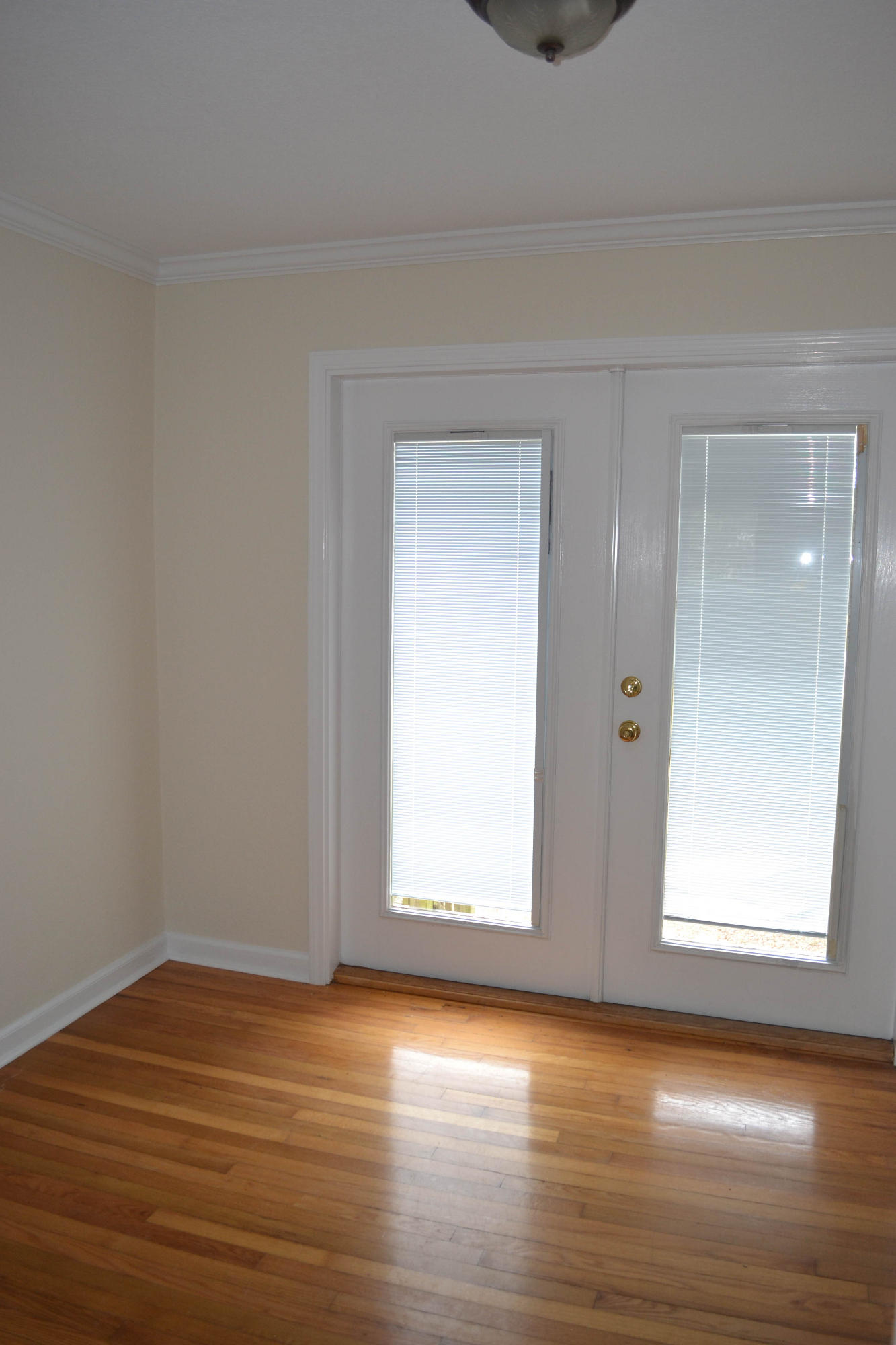 GARNIER BEACH LOT 18 BLK 3 - Residential