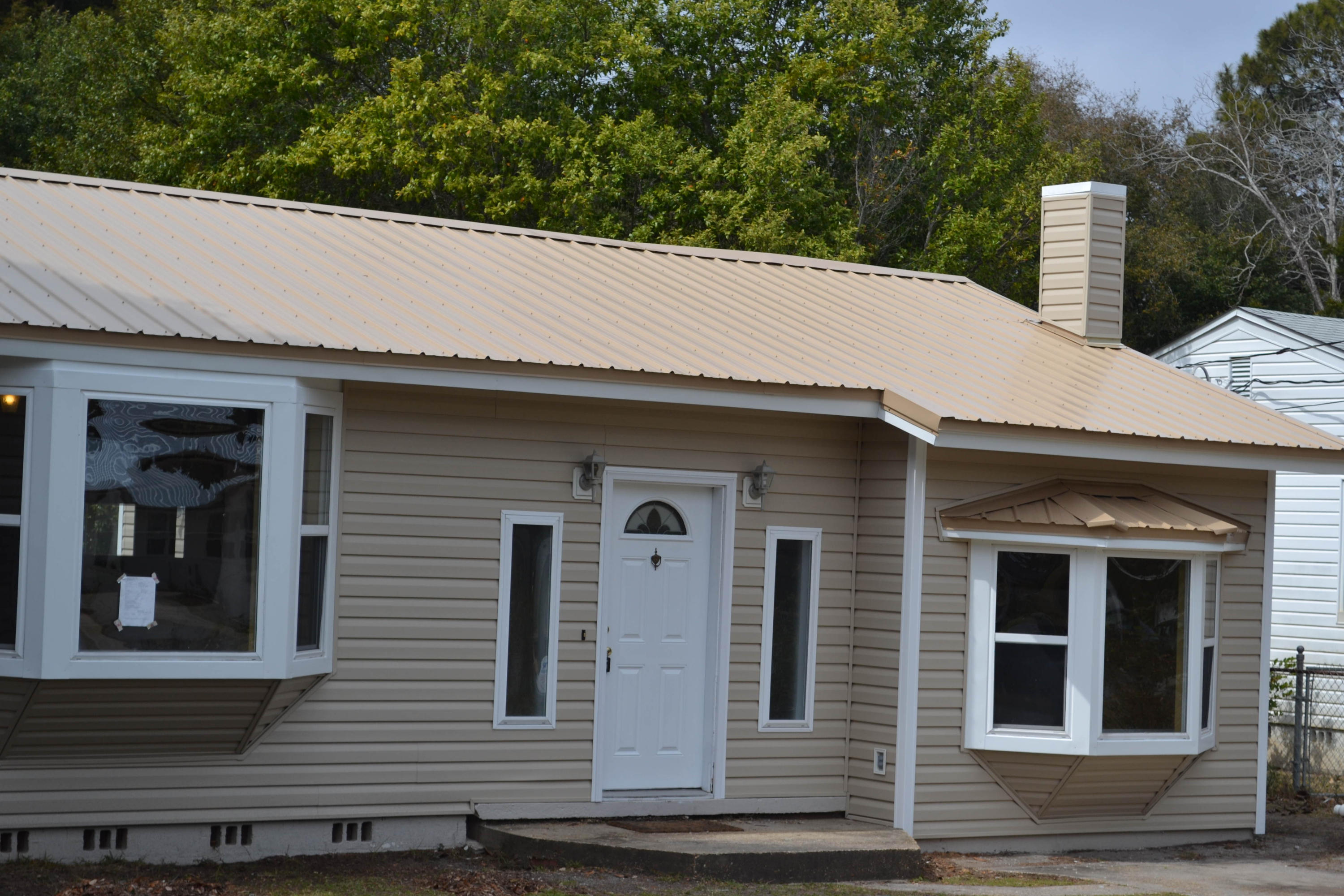 GARNIER BEACH LOT 18 BLK 3 - Residential