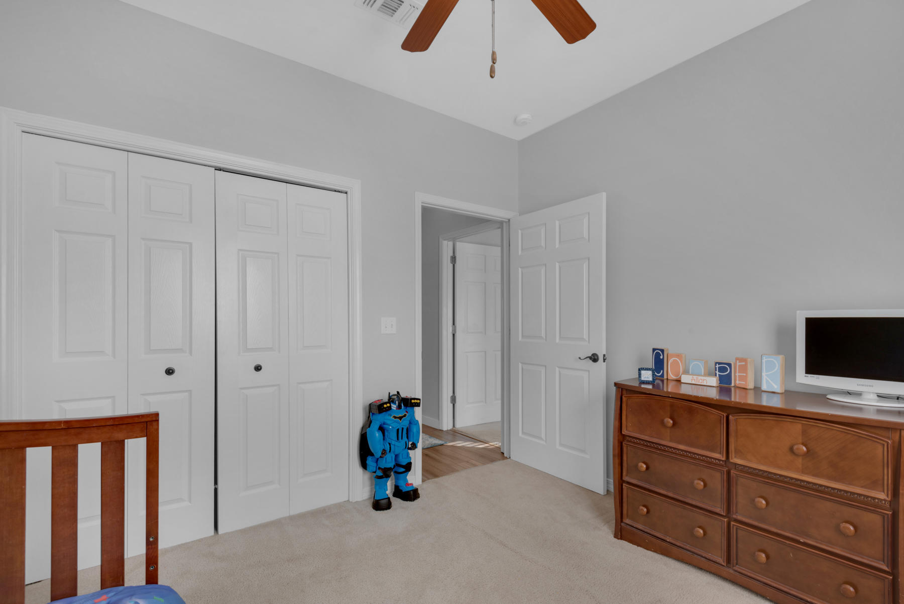 HERITAGE MANOR - Residential