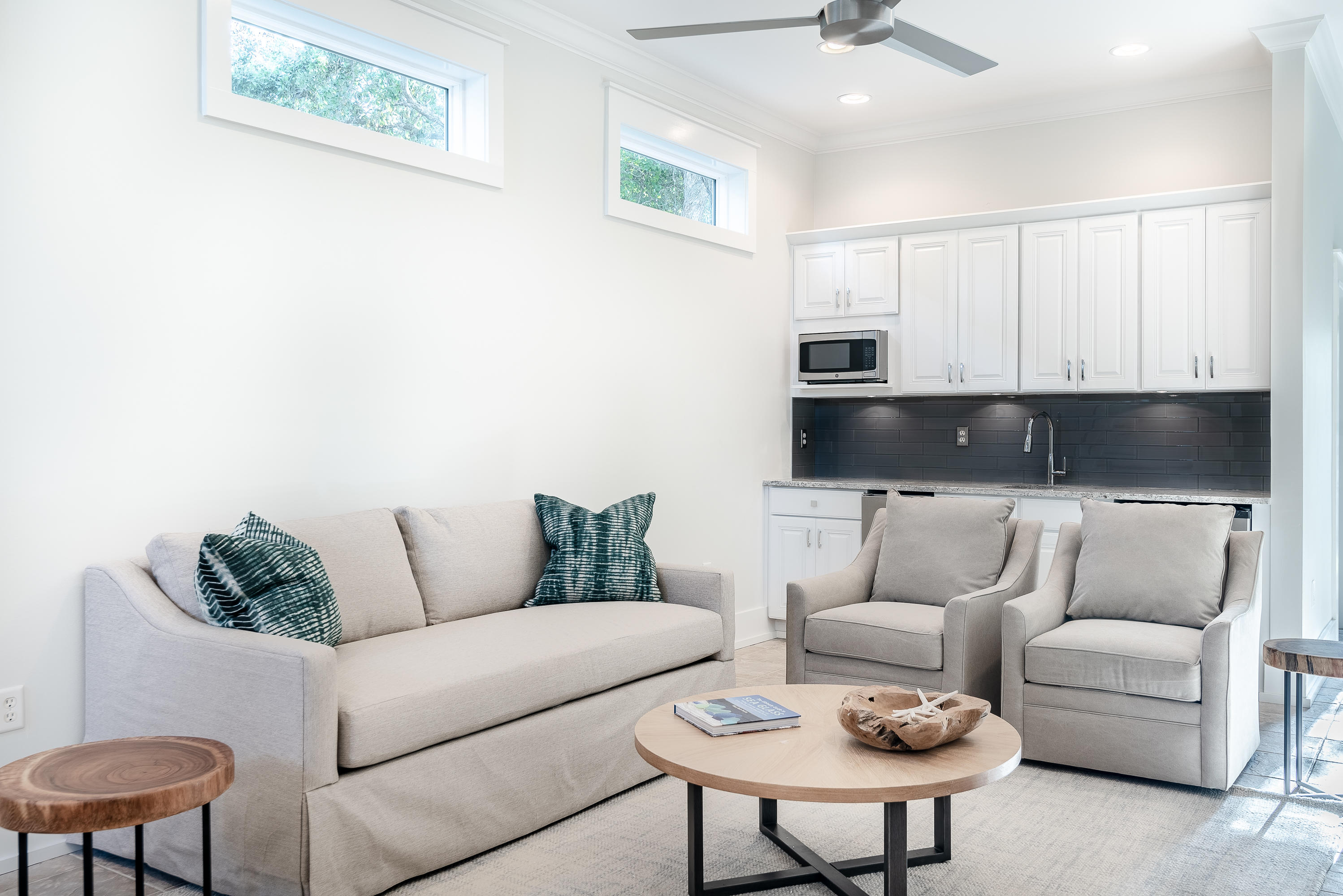 BLUE MOUNTAIN BEACH - Residential