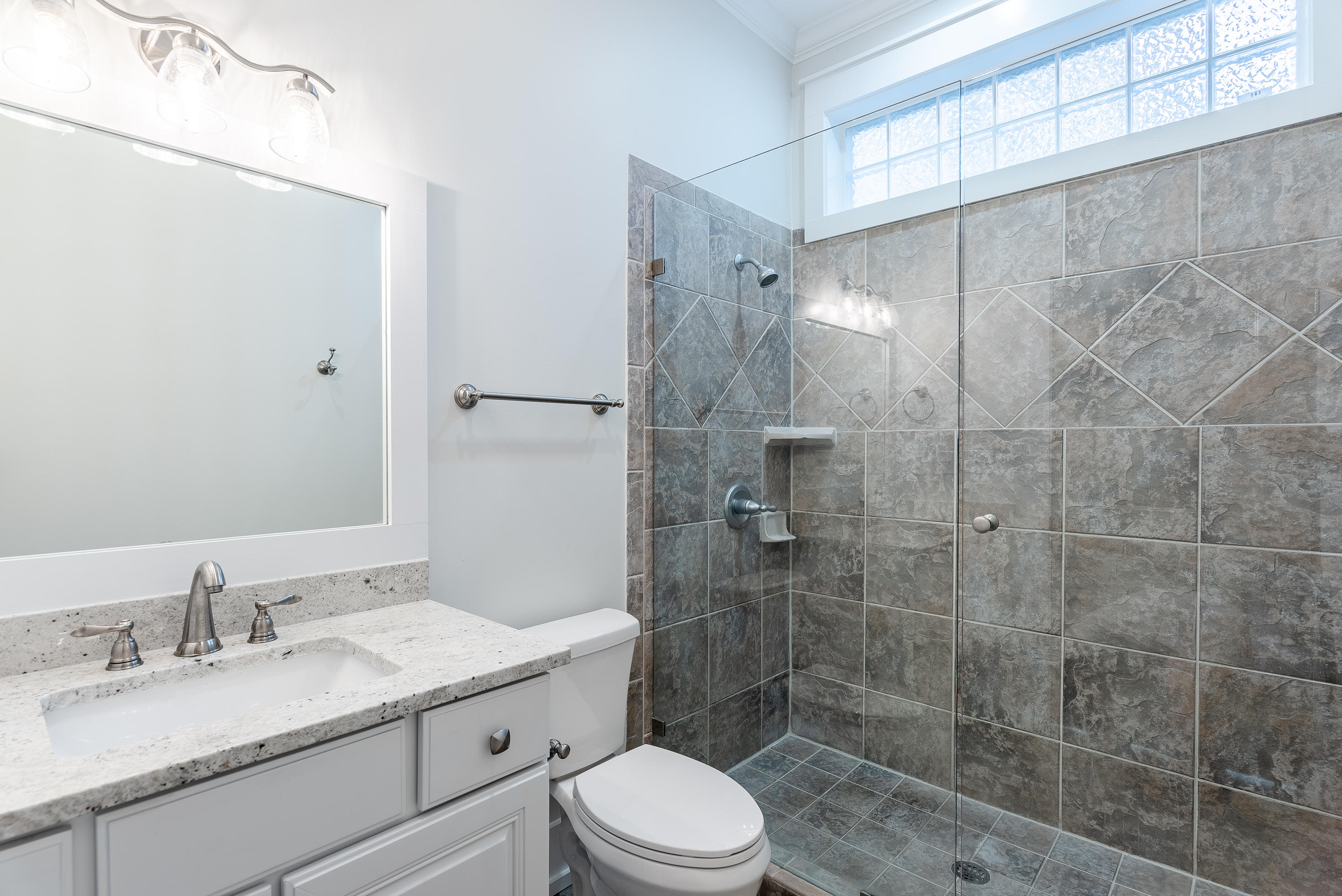 BLUE MOUNTAIN BEACH - Residential