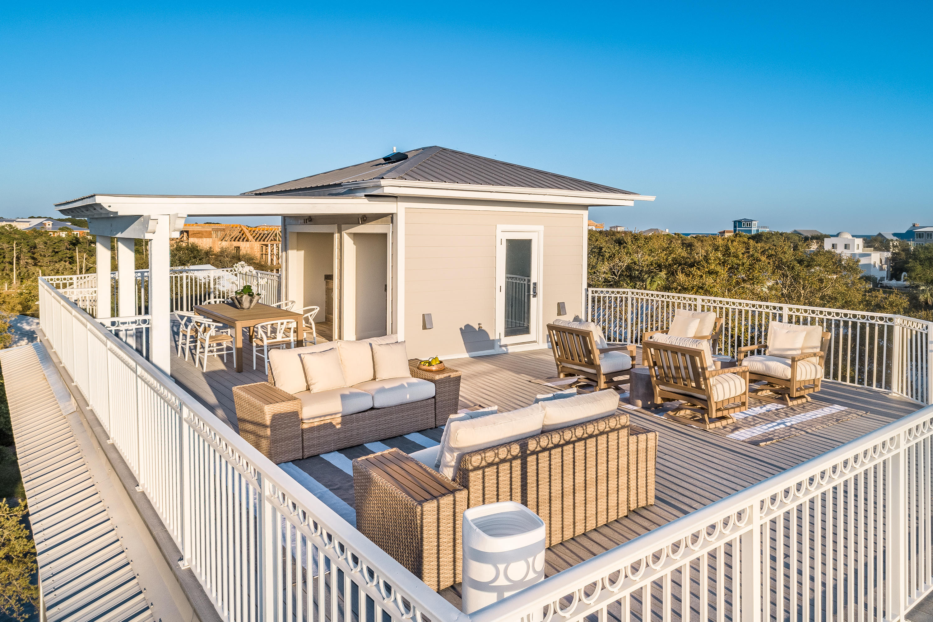 BLUE MOUNTAIN BEACH - Residential