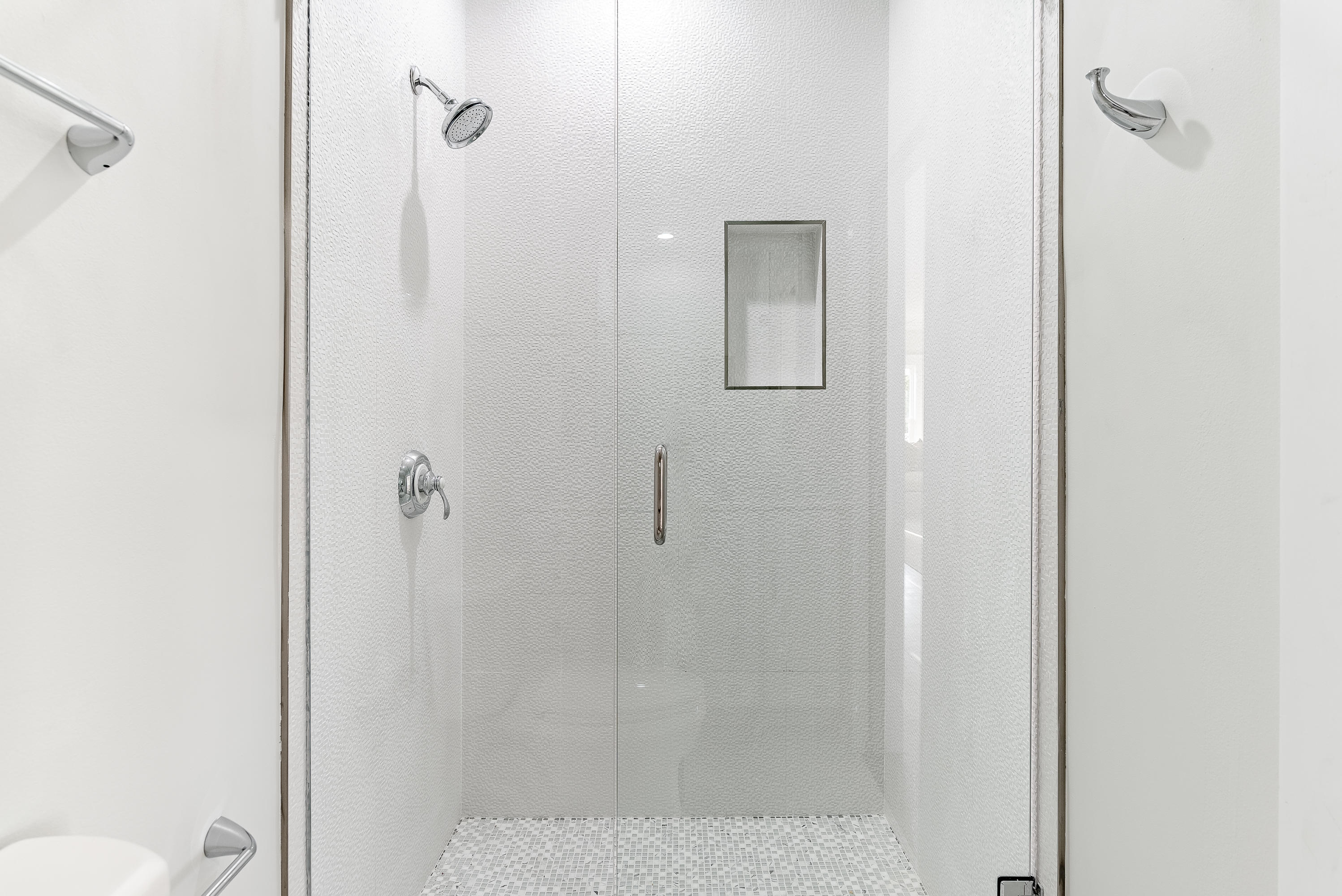 BLUE MOUNTAIN BEACH - Residential