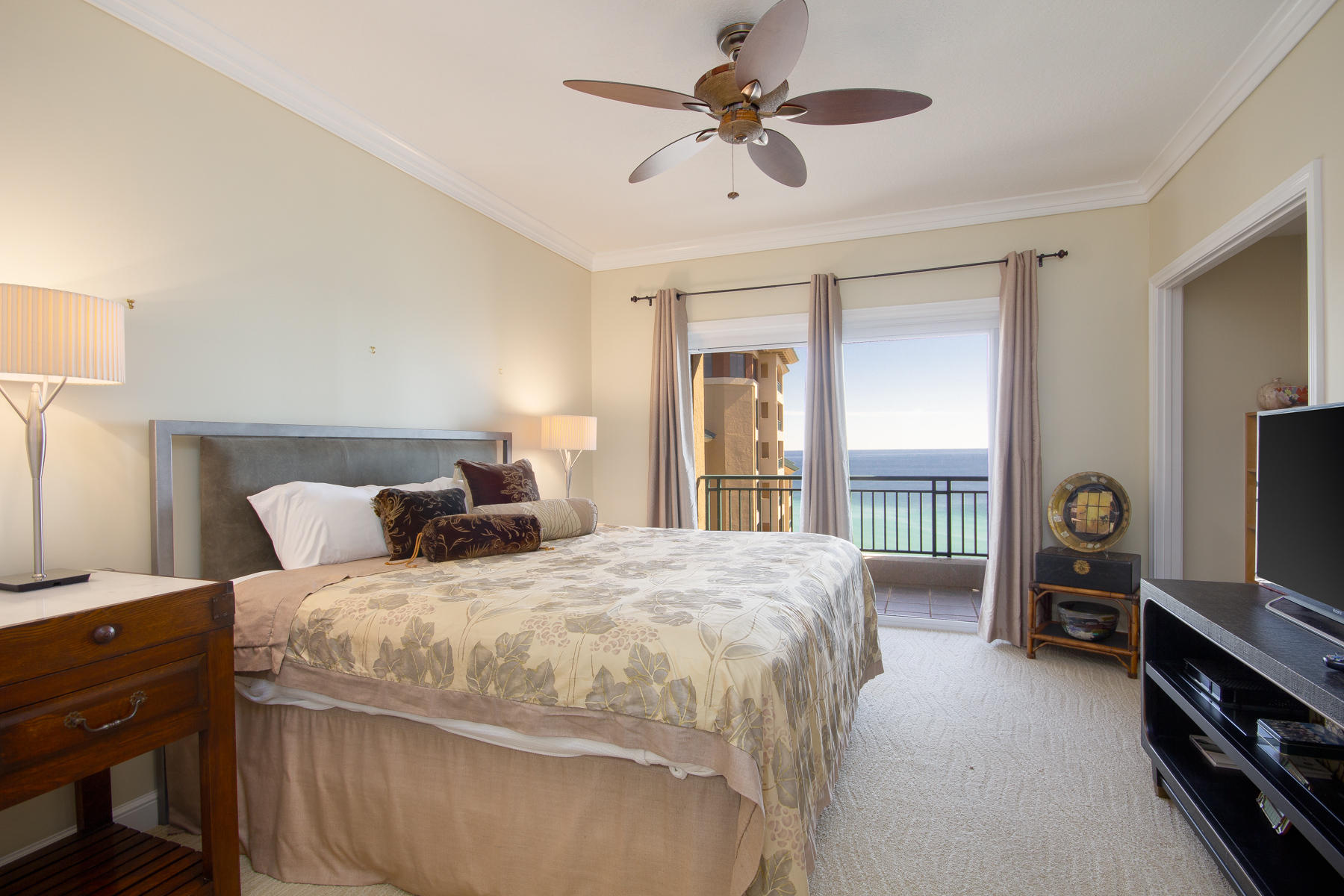 SOUTHWINDS III AT SANDESTIN - Residential