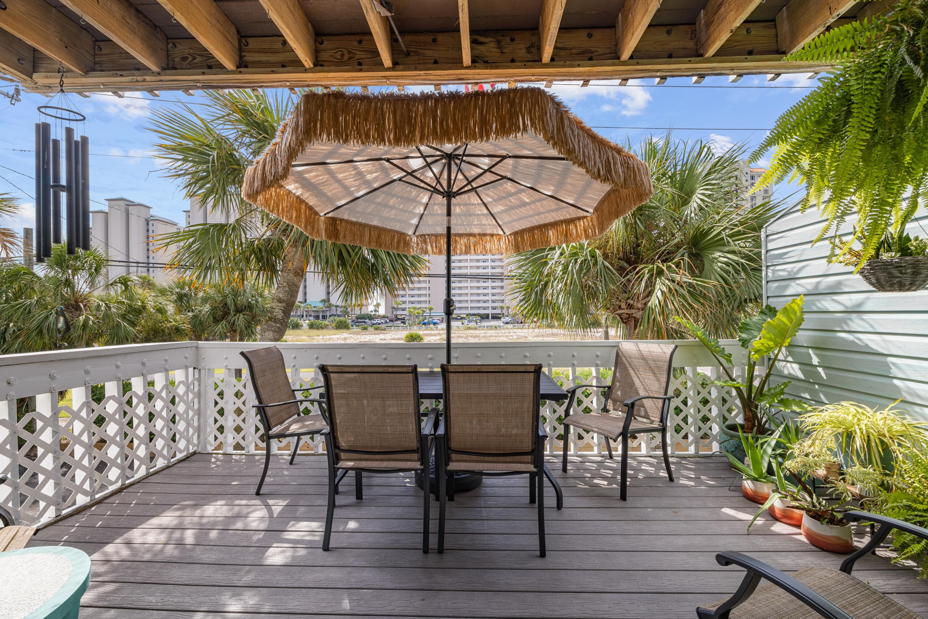 SANDCASTLE BEACH HOMES PH 1 - Residential