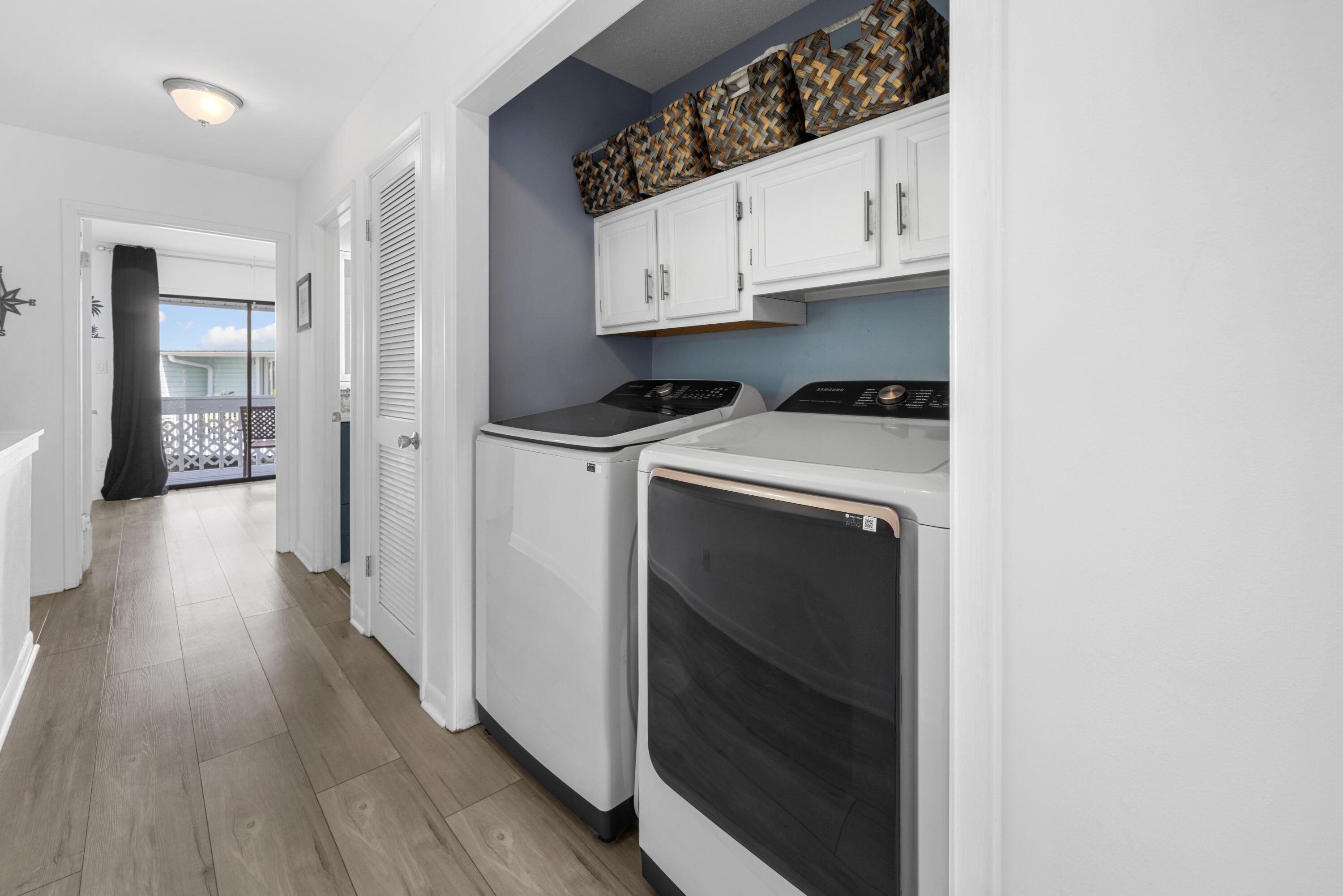 SANDCASTLE BEACH HOMES PH 1 - Residential