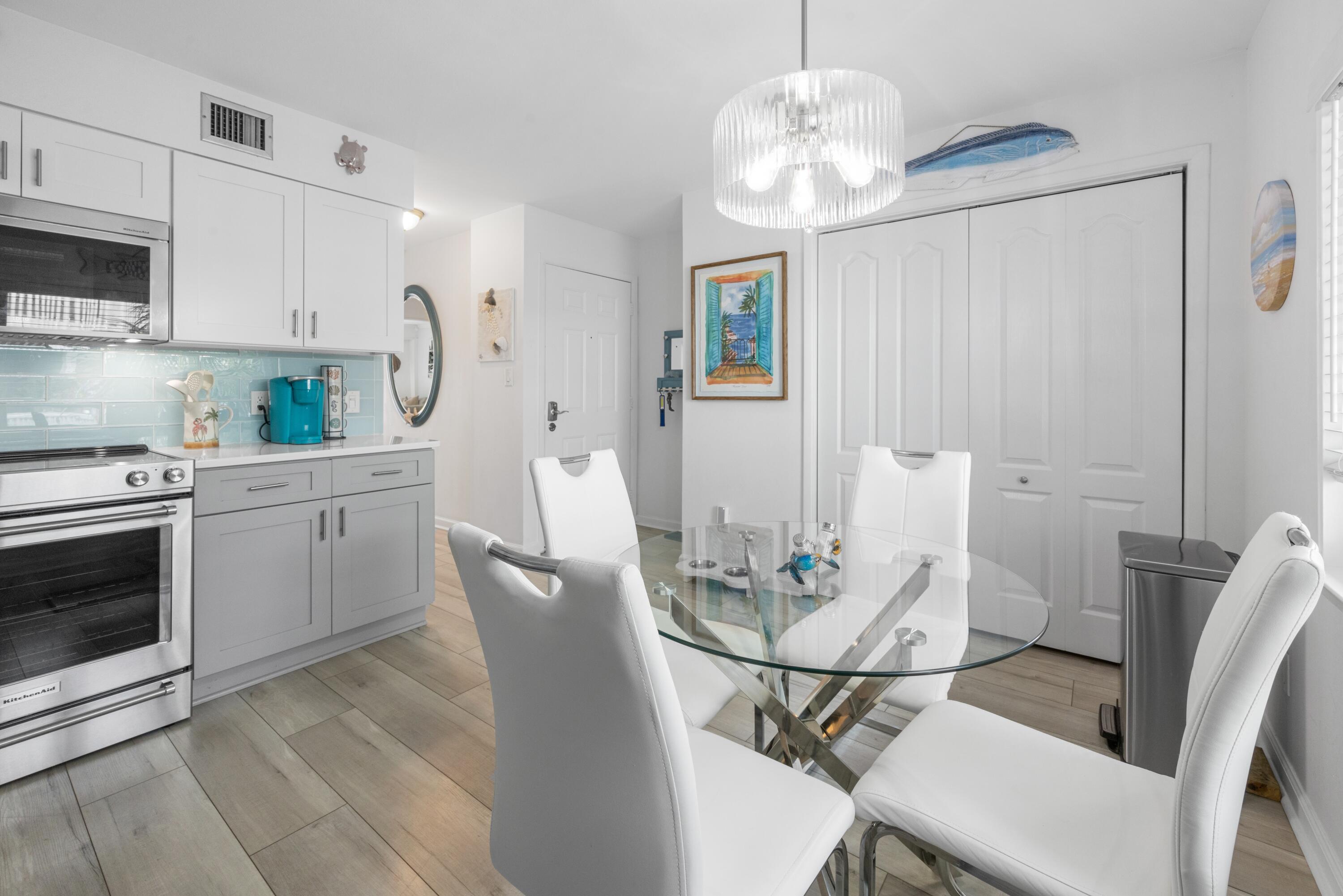 SANDCASTLE BEACH HOMES PH 1 - Residential