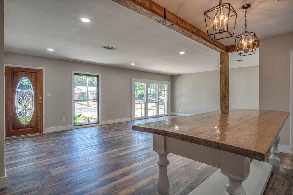 CAROL ANNE MANOR - Residential Lease