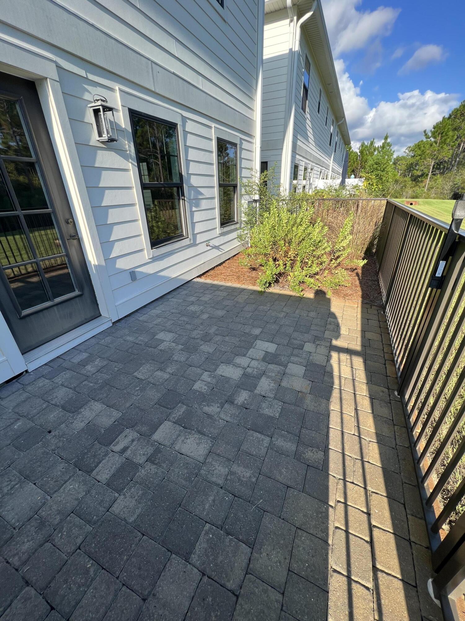 Heron Crossing - Residential Lease