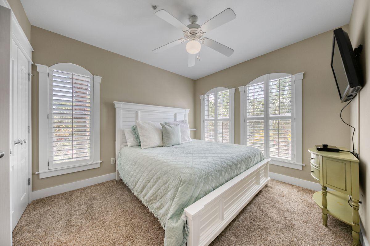 VILLAS AT SEACREST BEACH - Residential