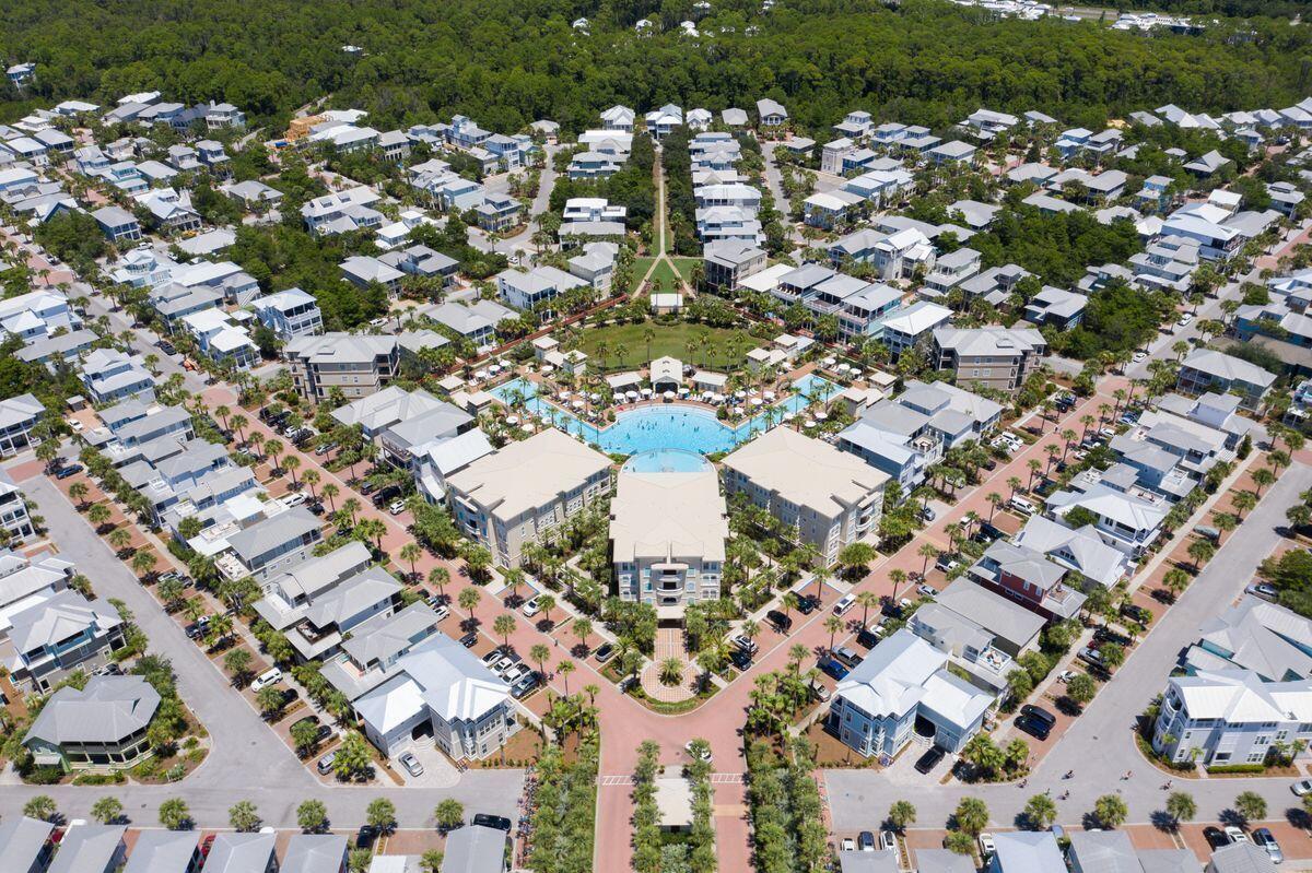 VILLAS AT SEACREST BEACH - Residential