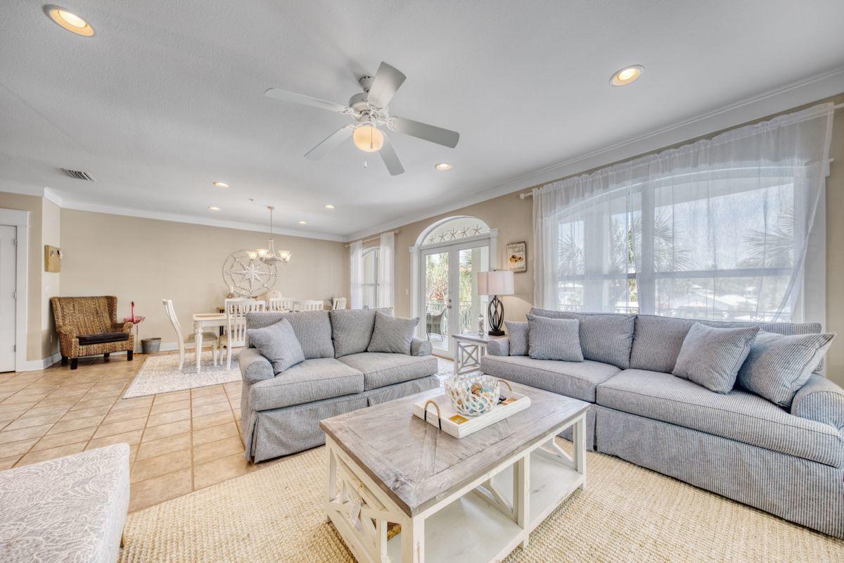 VILLAS AT SEACREST BEACH - Residential