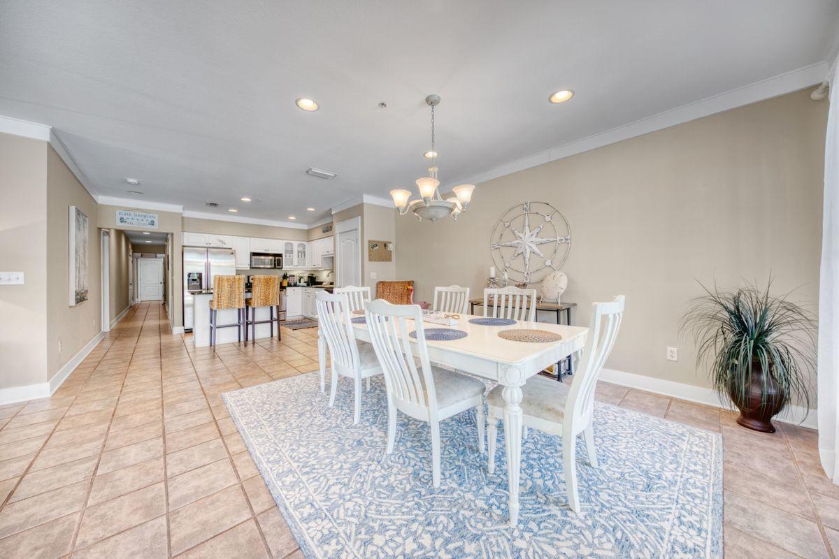 VILLAS AT SEACREST BEACH - Residential