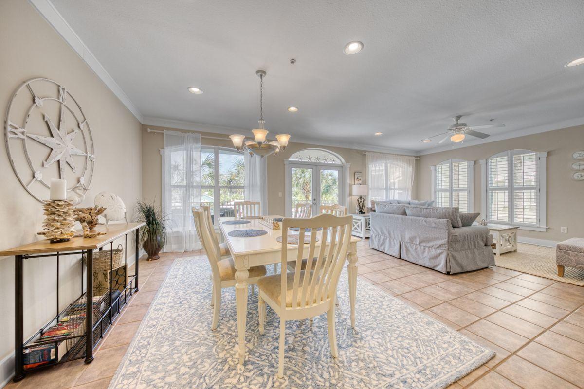 VILLAS AT SEACREST BEACH - Residential