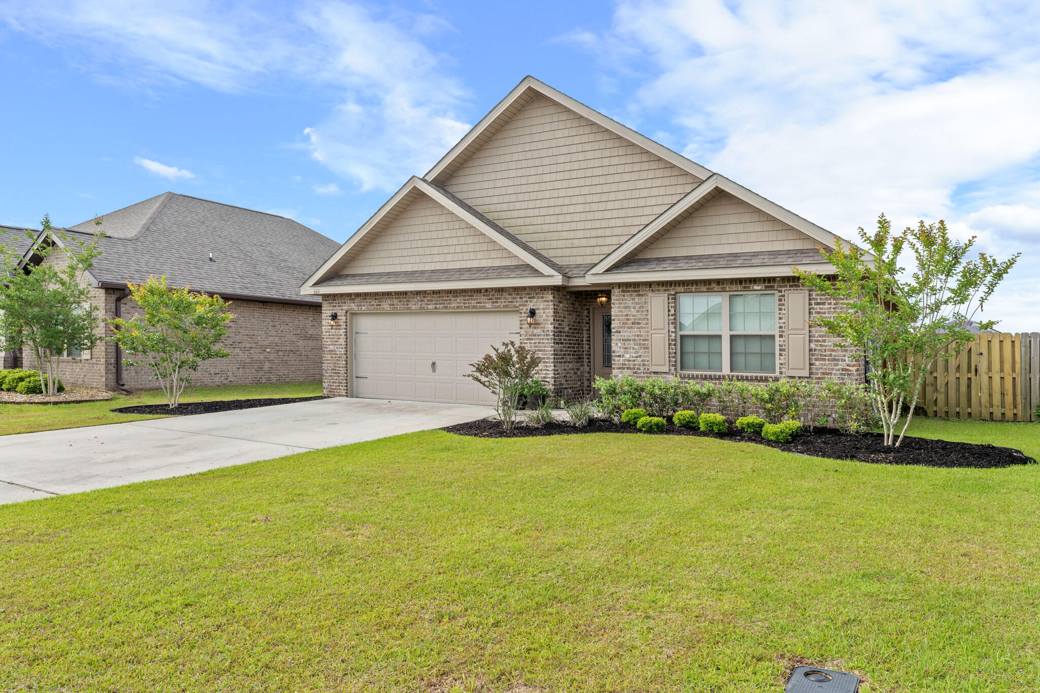 REDSTONE COMMONS - Residential