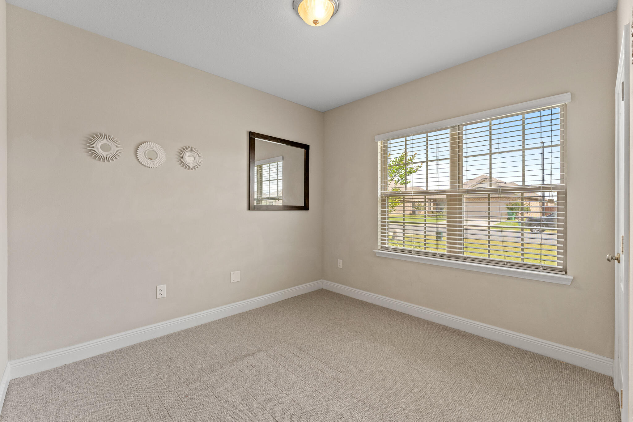 REDSTONE COMMONS - Residential