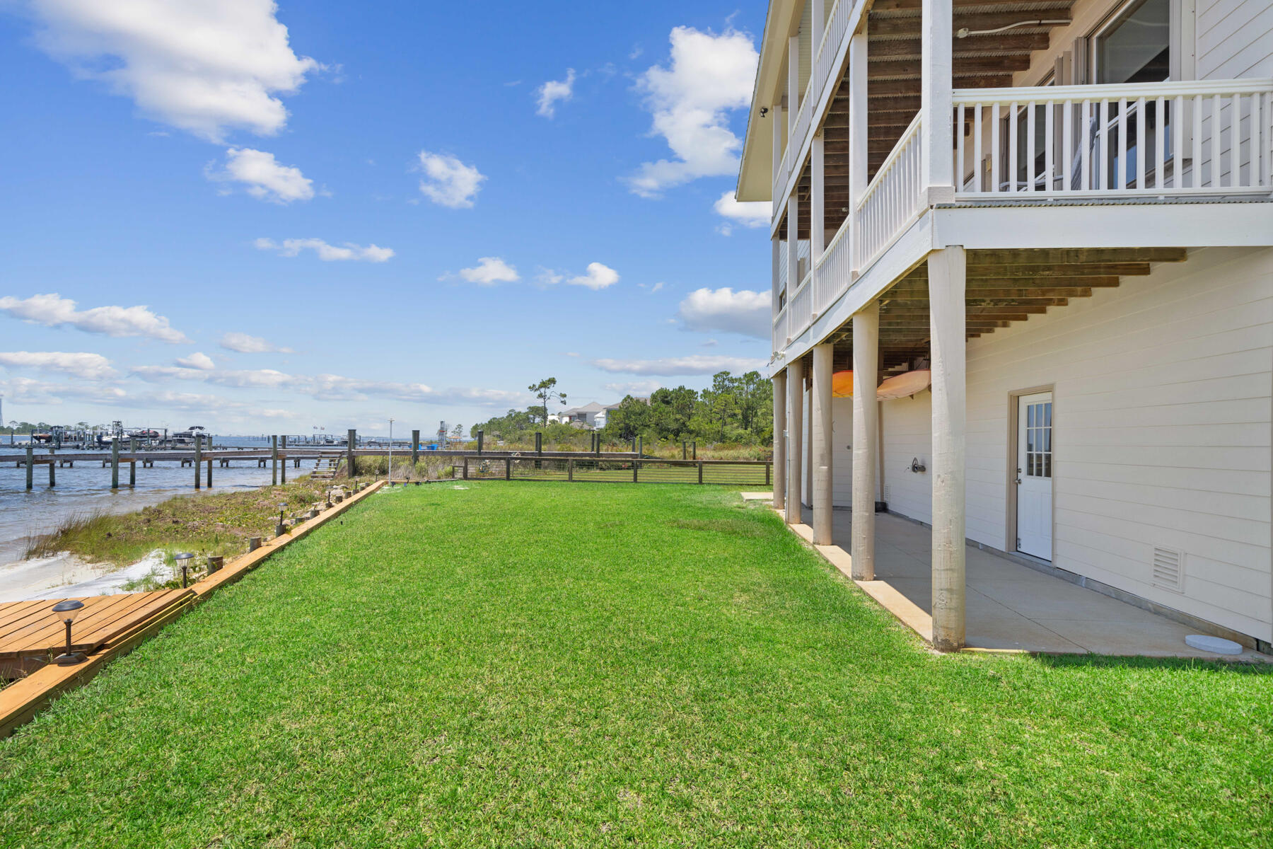SPARKLING WATERS - Residential