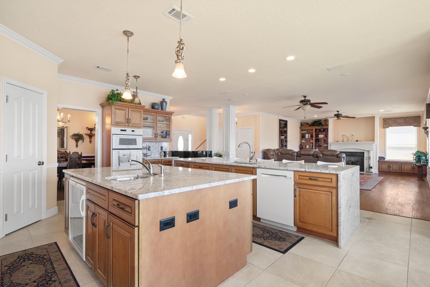 SPARKLING WATERS - Residential
