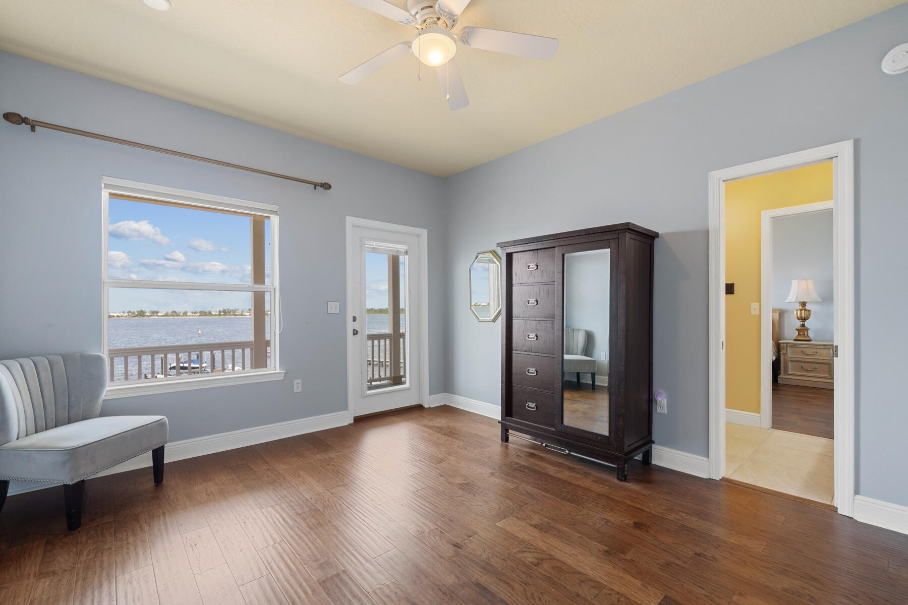 SPARKLING WATERS - Residential