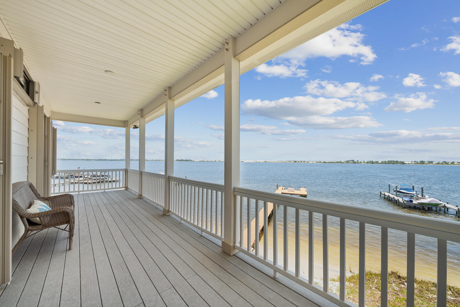 SPARKLING WATERS - Residential