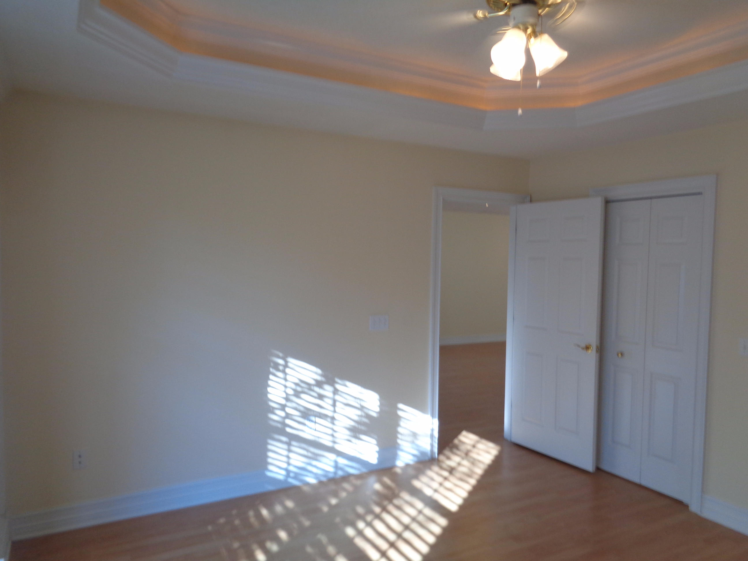 WINDSOR VILLAS - Residential