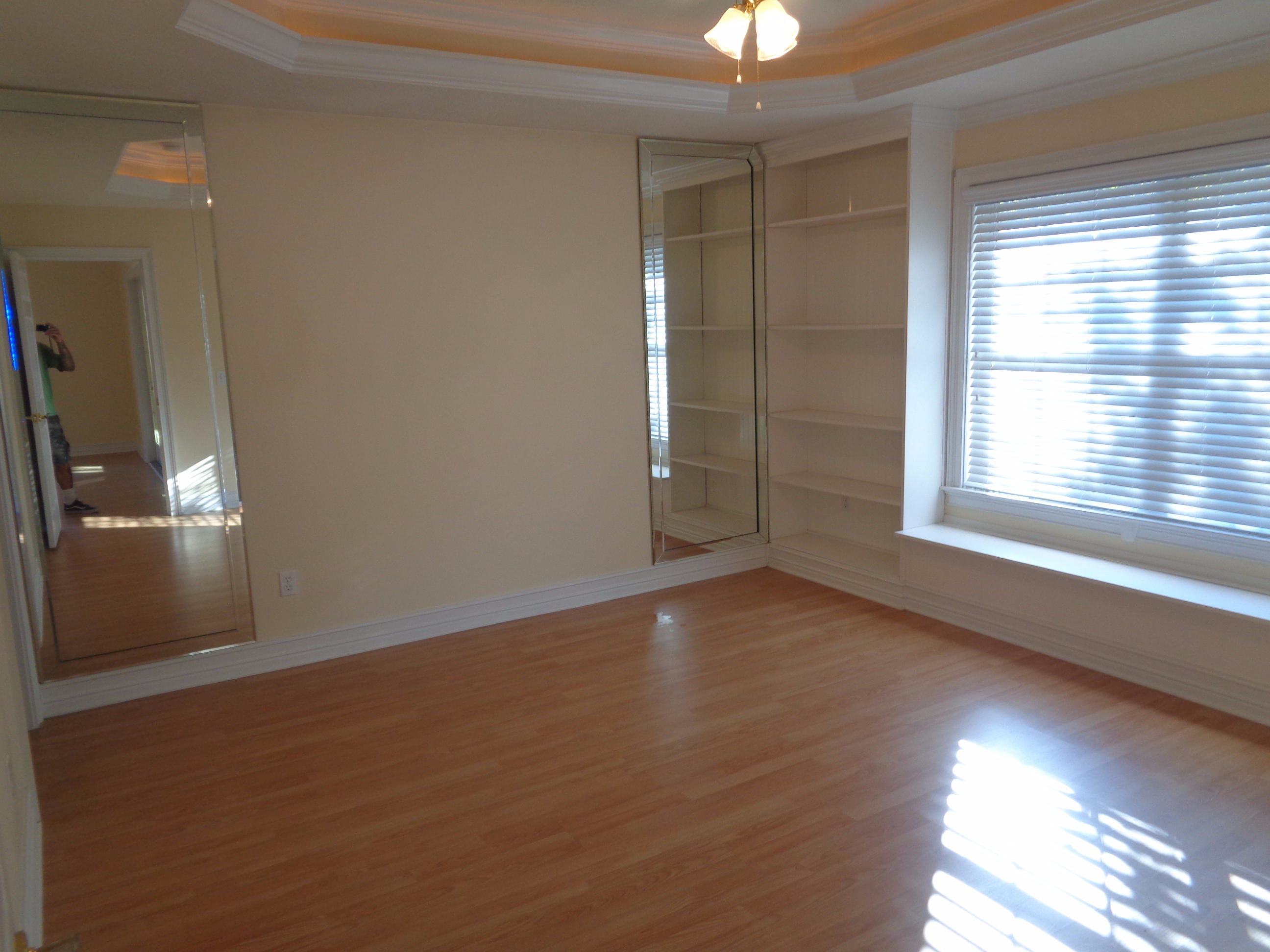WINDSOR VILLAS - Residential