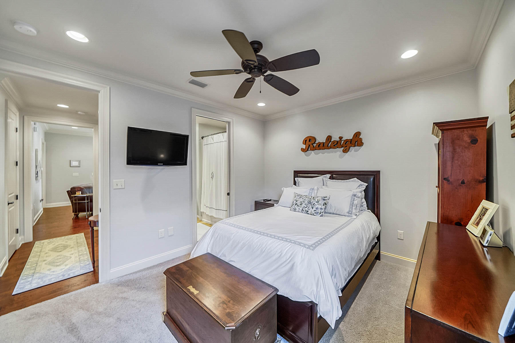 MAGNOLIA WOODS - Residential