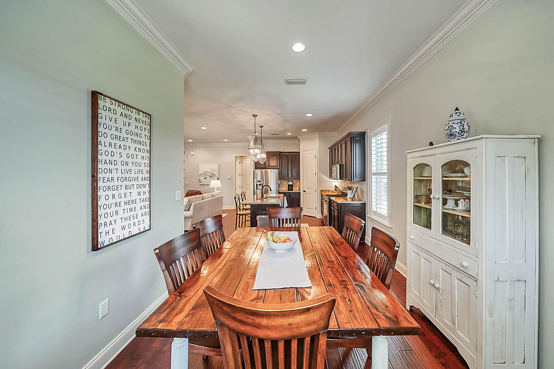 MAGNOLIA WOODS - Residential