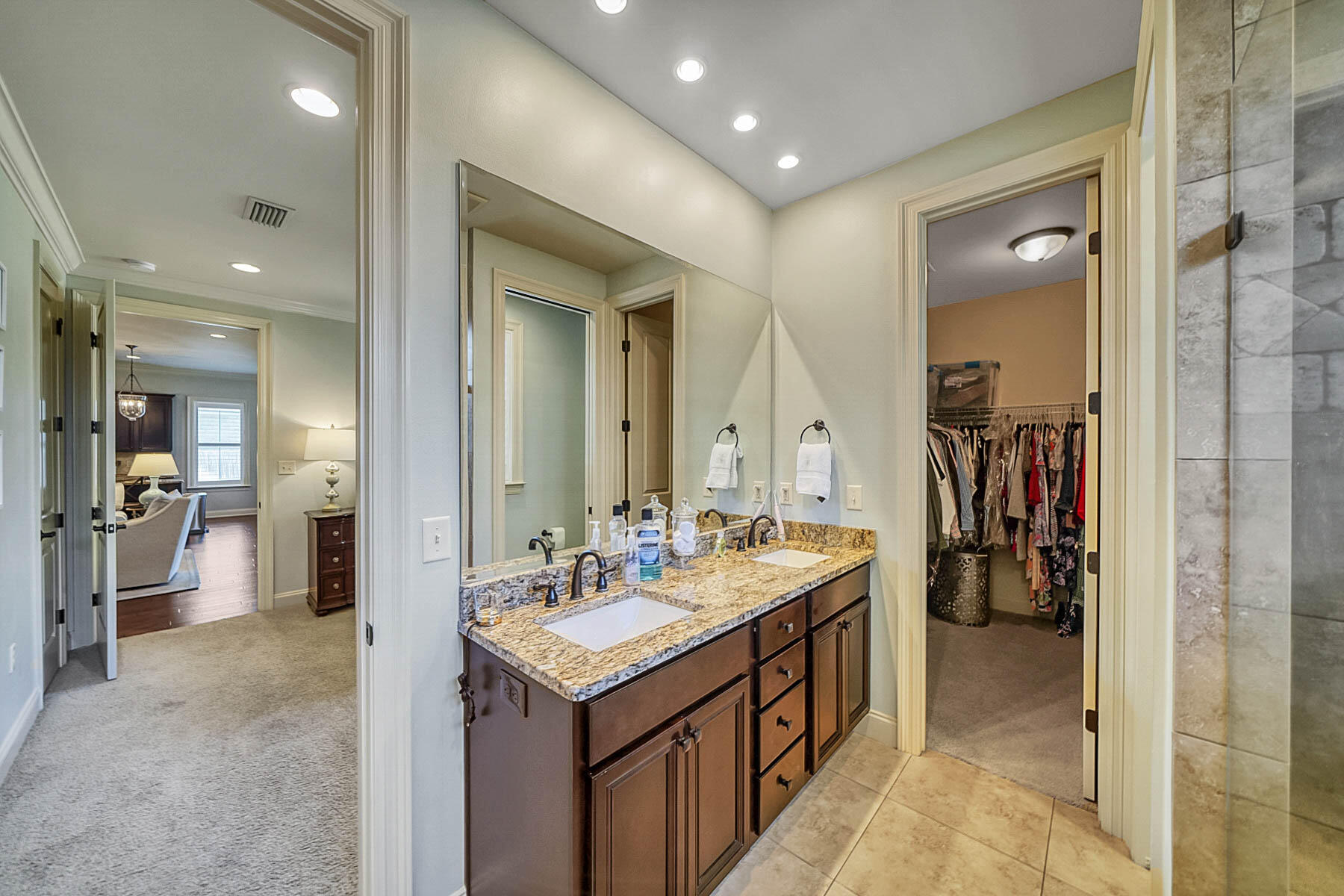 MAGNOLIA WOODS - Residential