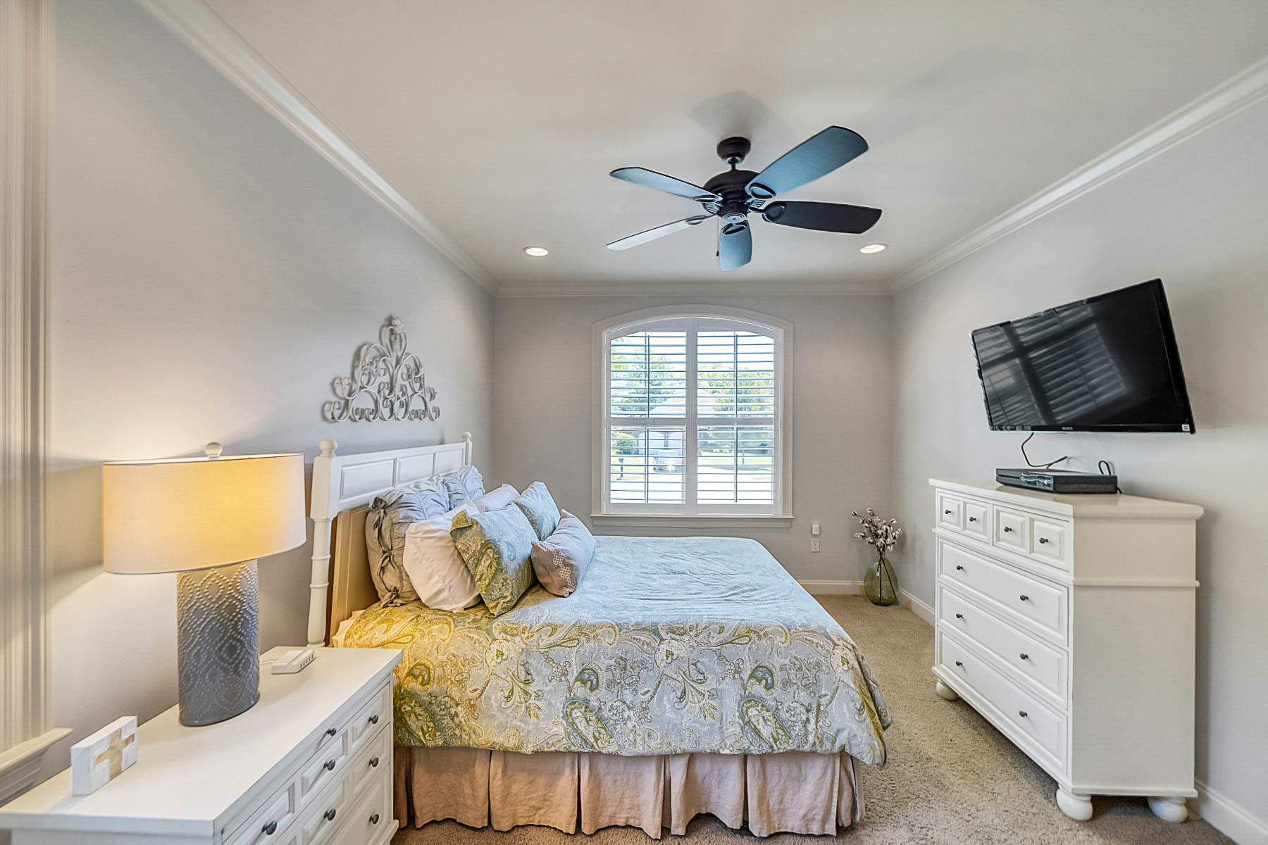 MAGNOLIA WOODS - Residential