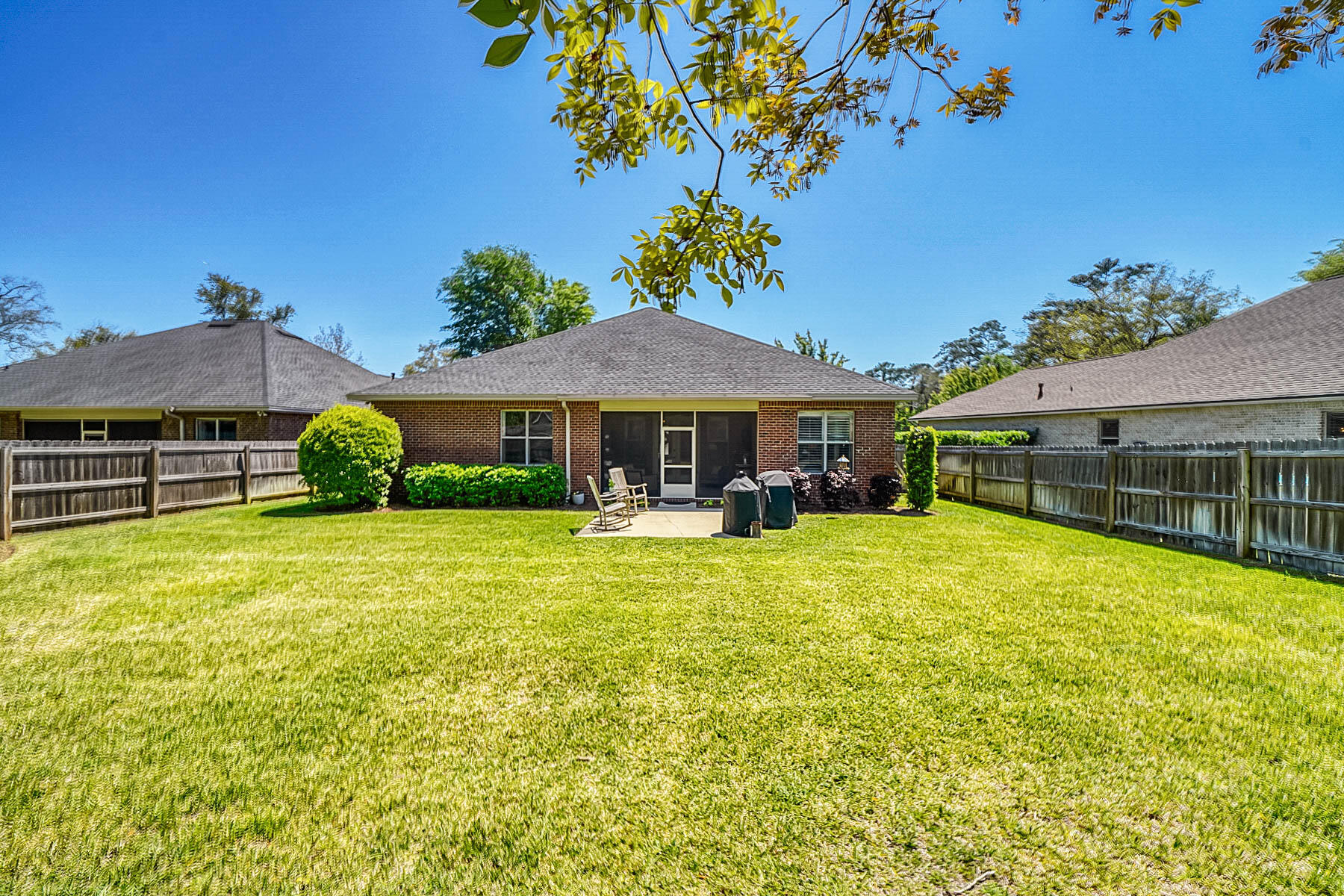 MAGNOLIA WOODS - Residential