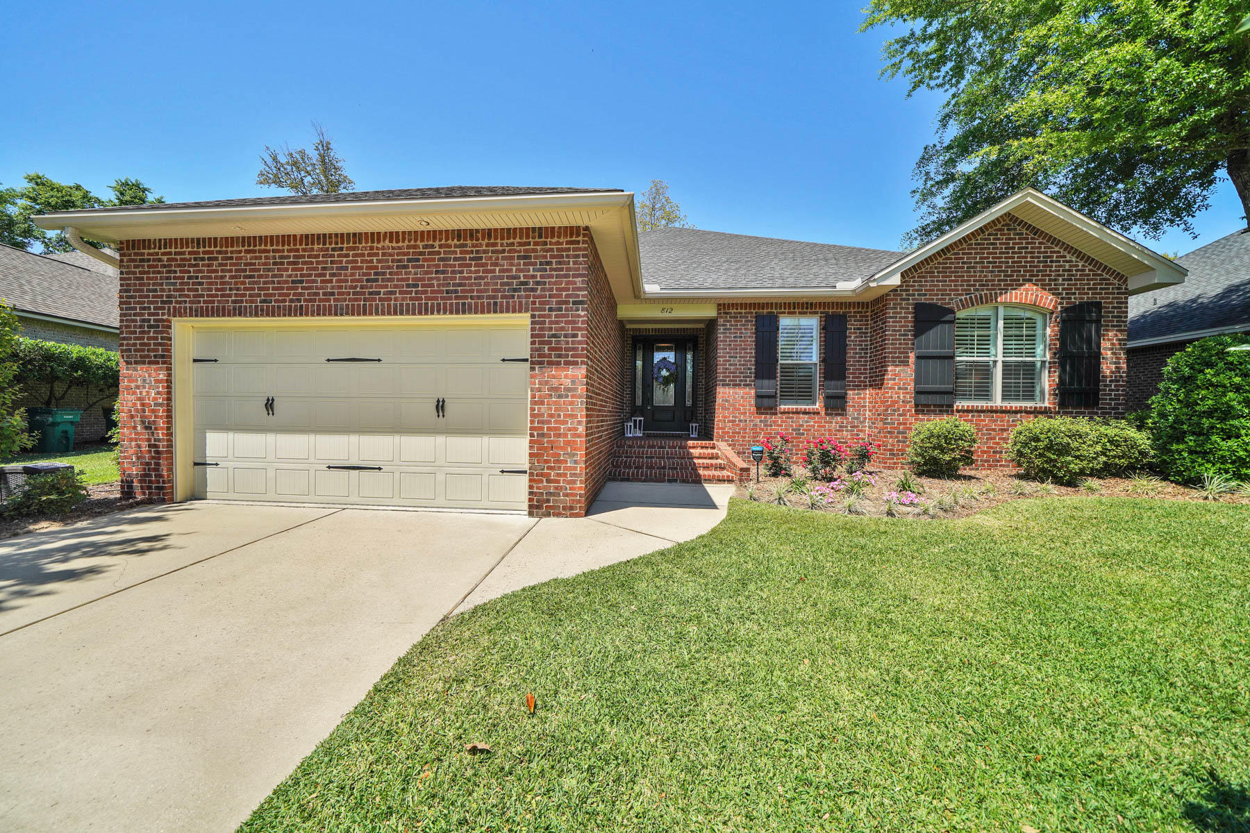 MAGNOLIA WOODS - Residential