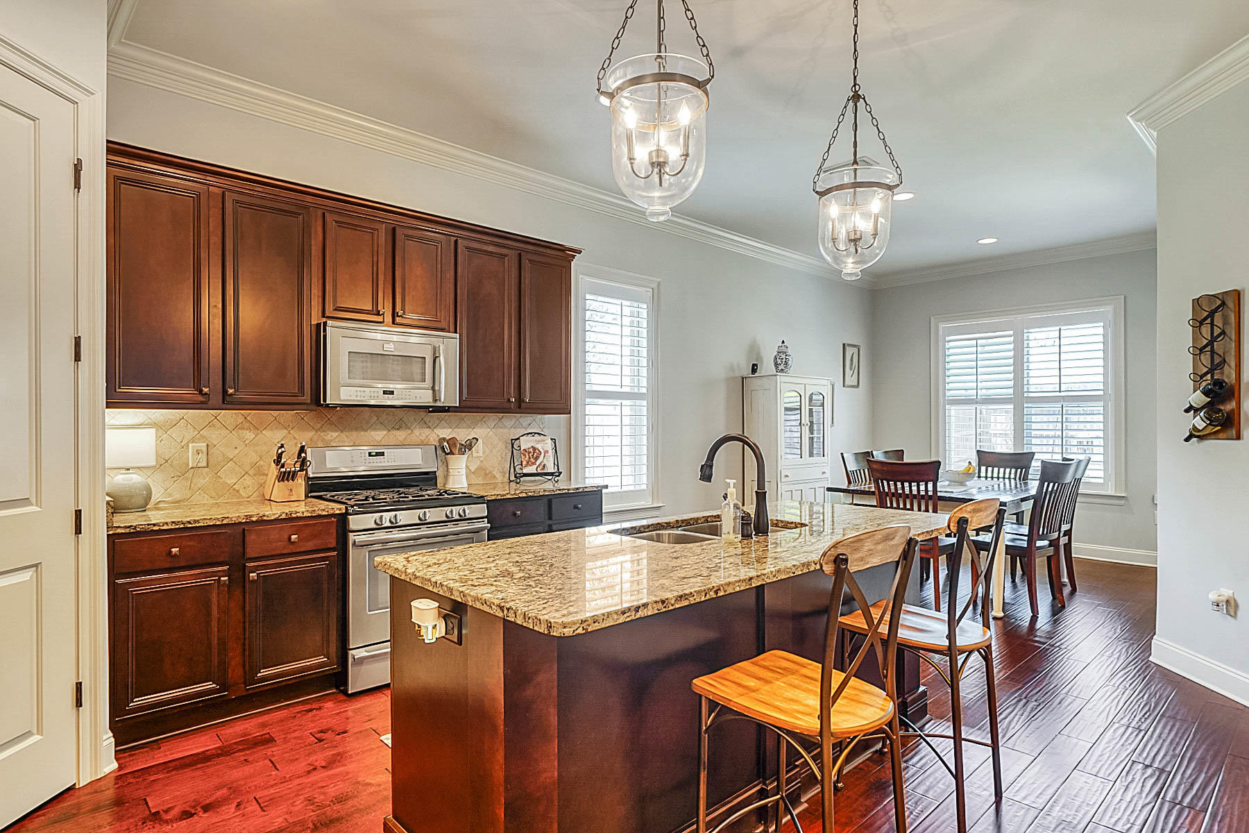 MAGNOLIA WOODS - Residential