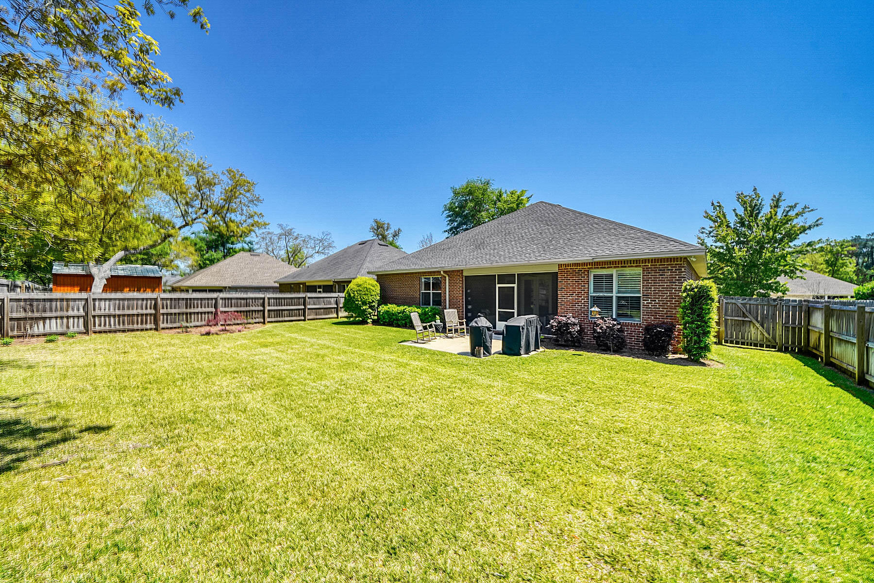 MAGNOLIA WOODS - Residential