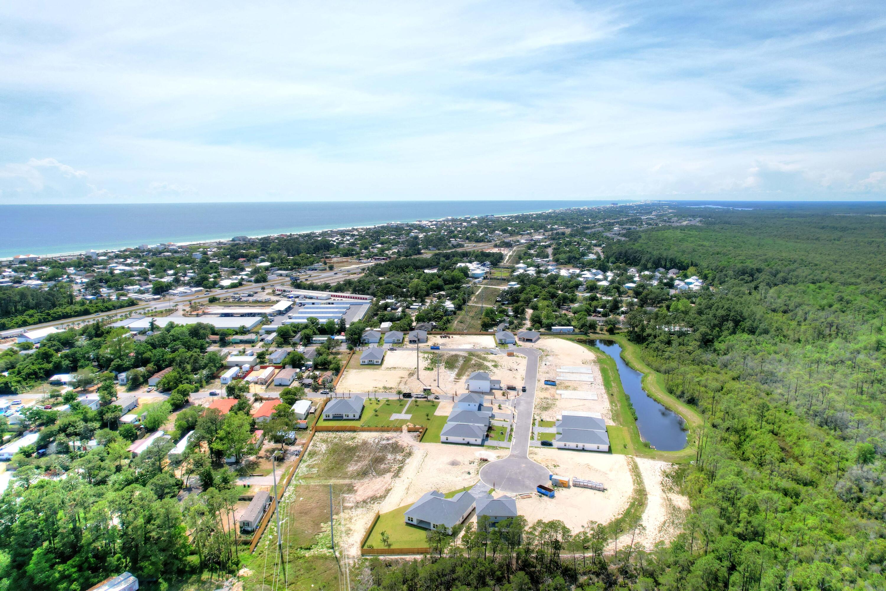 LAGUNA HAVEN - Residential