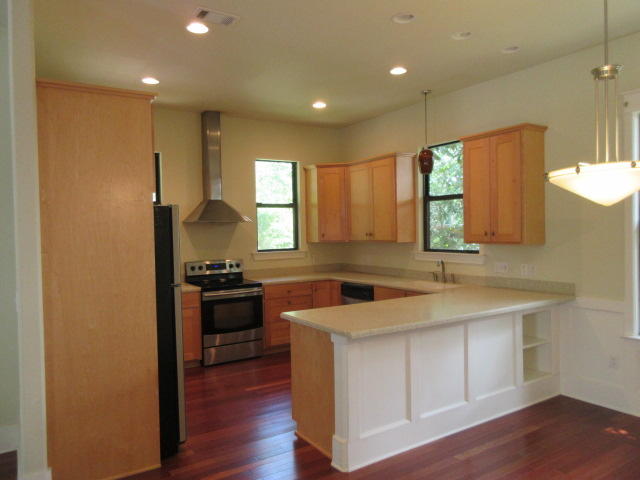 MAGNOLIA BEACH - Residential