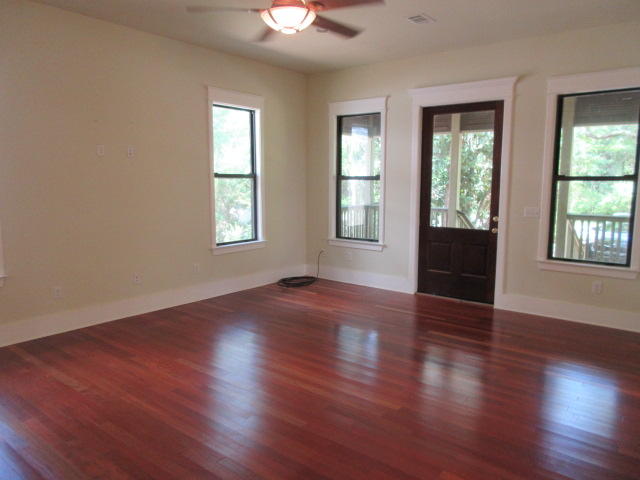 MAGNOLIA BEACH - Residential