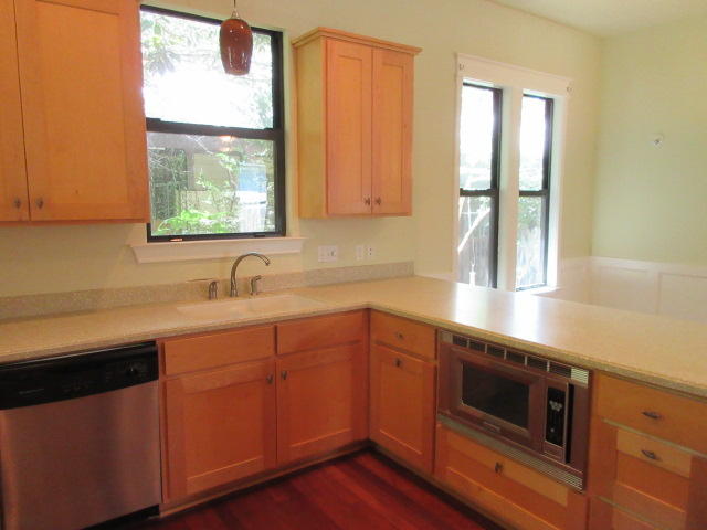 MAGNOLIA BEACH - Residential