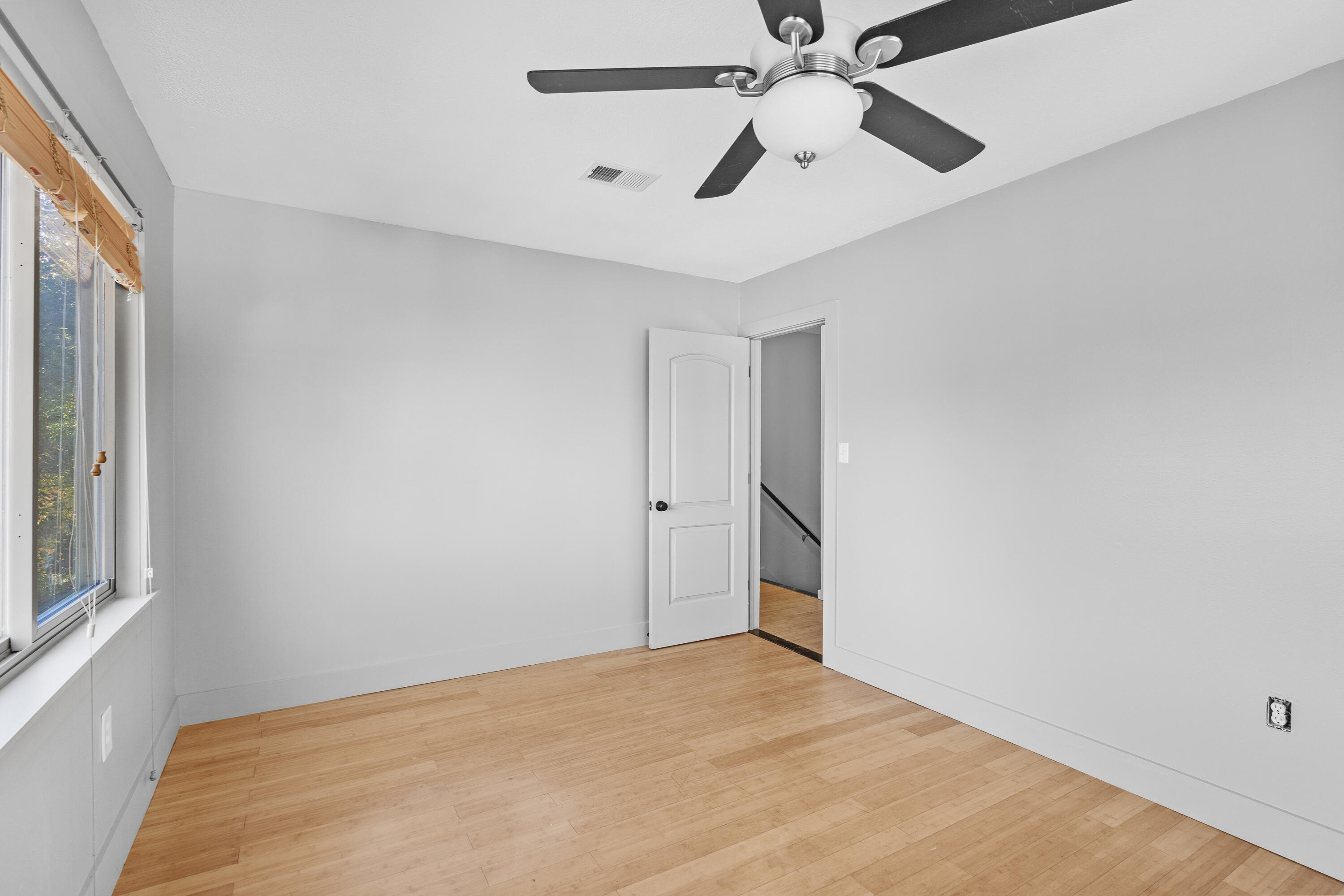 ROCKY BAYOU T/H UNIT 28 - Residential