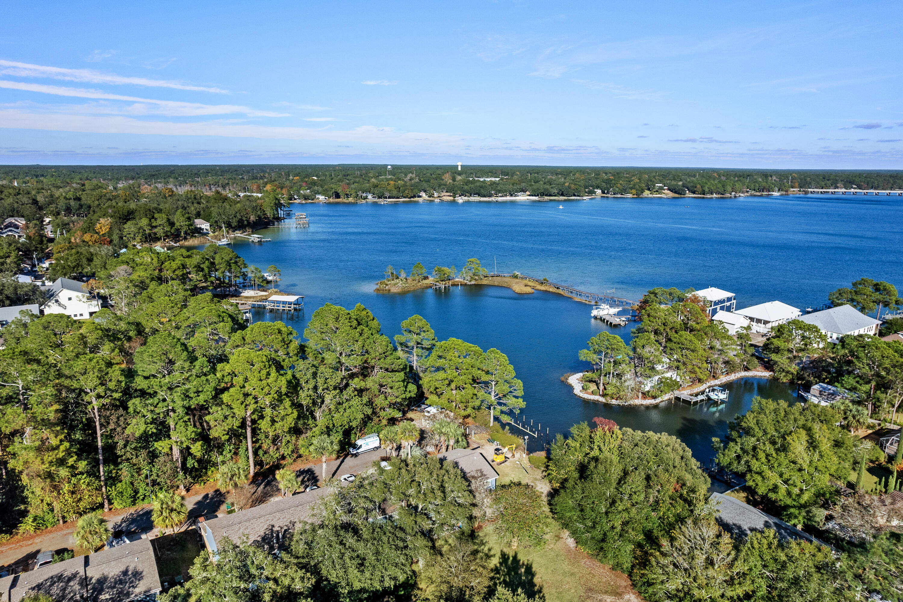 ROCKY BAYOU T/H UNIT 28 - Residential