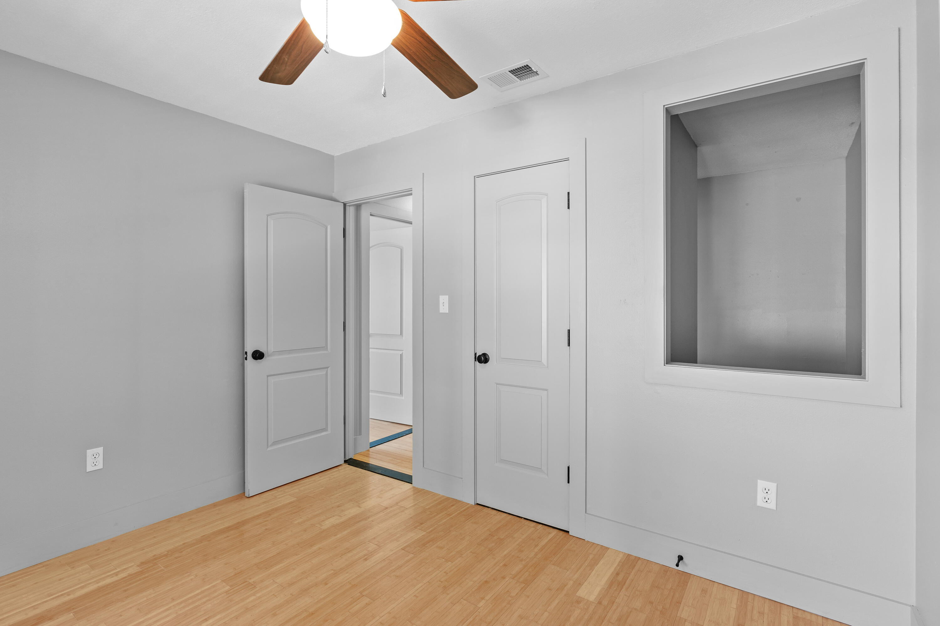 ROCKY BAYOU T/H UNIT 28 - Residential