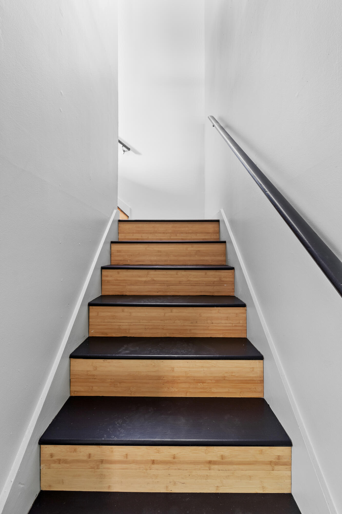 ROCKY BAYOU T/H UNIT 28 - Residential