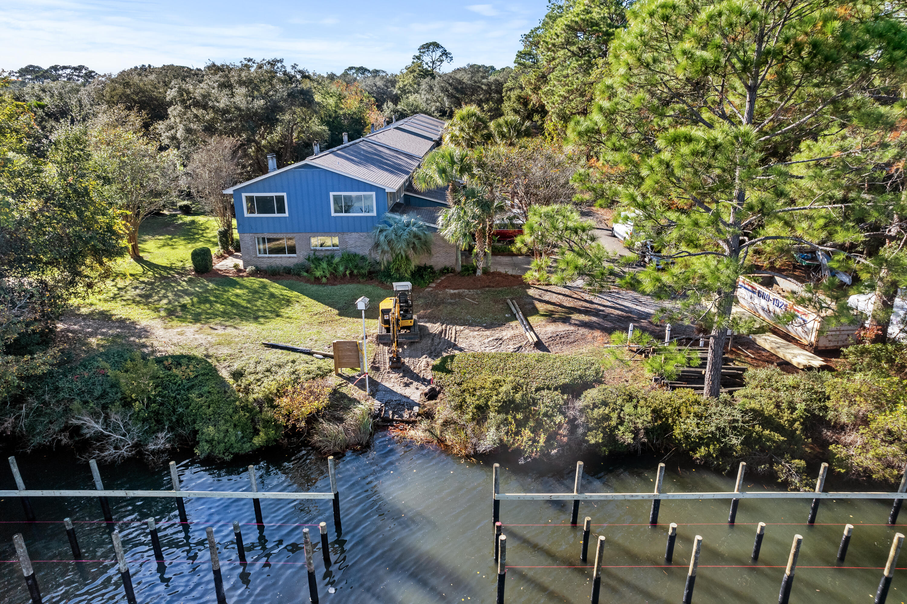 ROCKY BAYOU T/H UNIT 28 - Residential