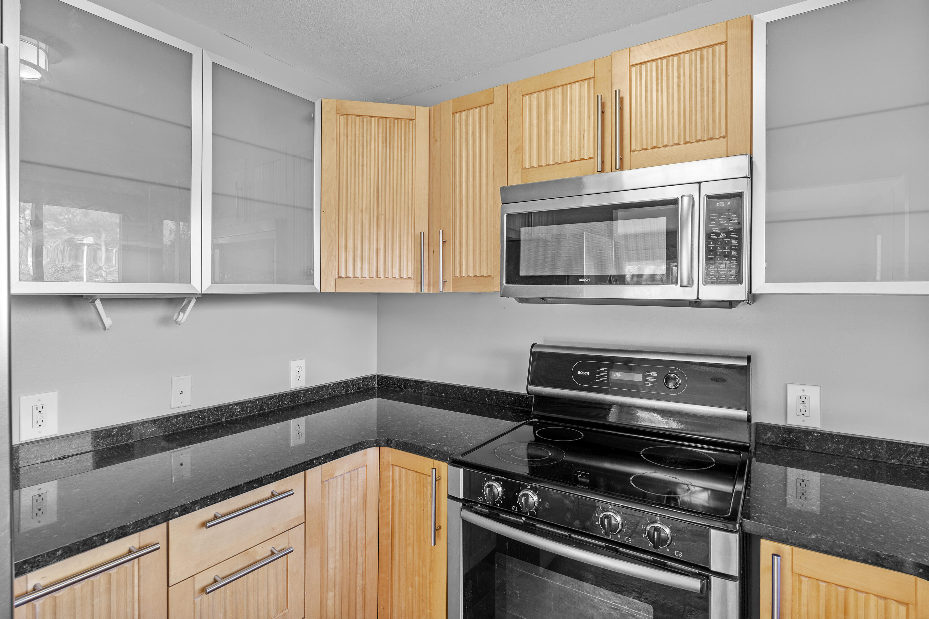 ROCKY BAYOU T/H UNIT 28 - Residential