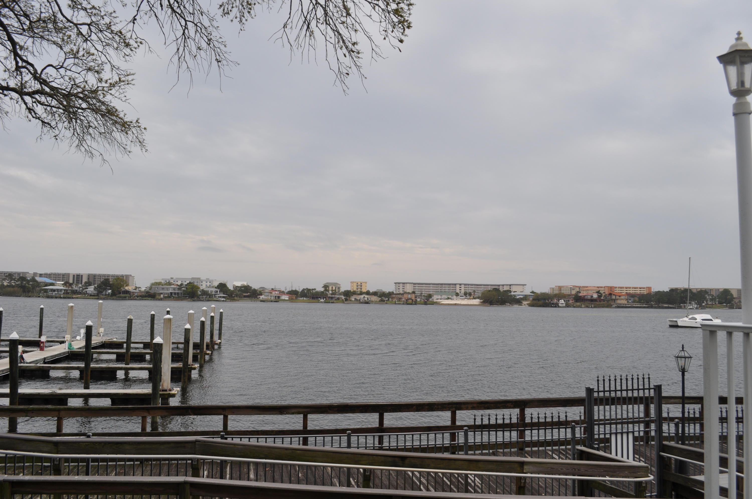 INDIANOLA ON THE WATER - Residential