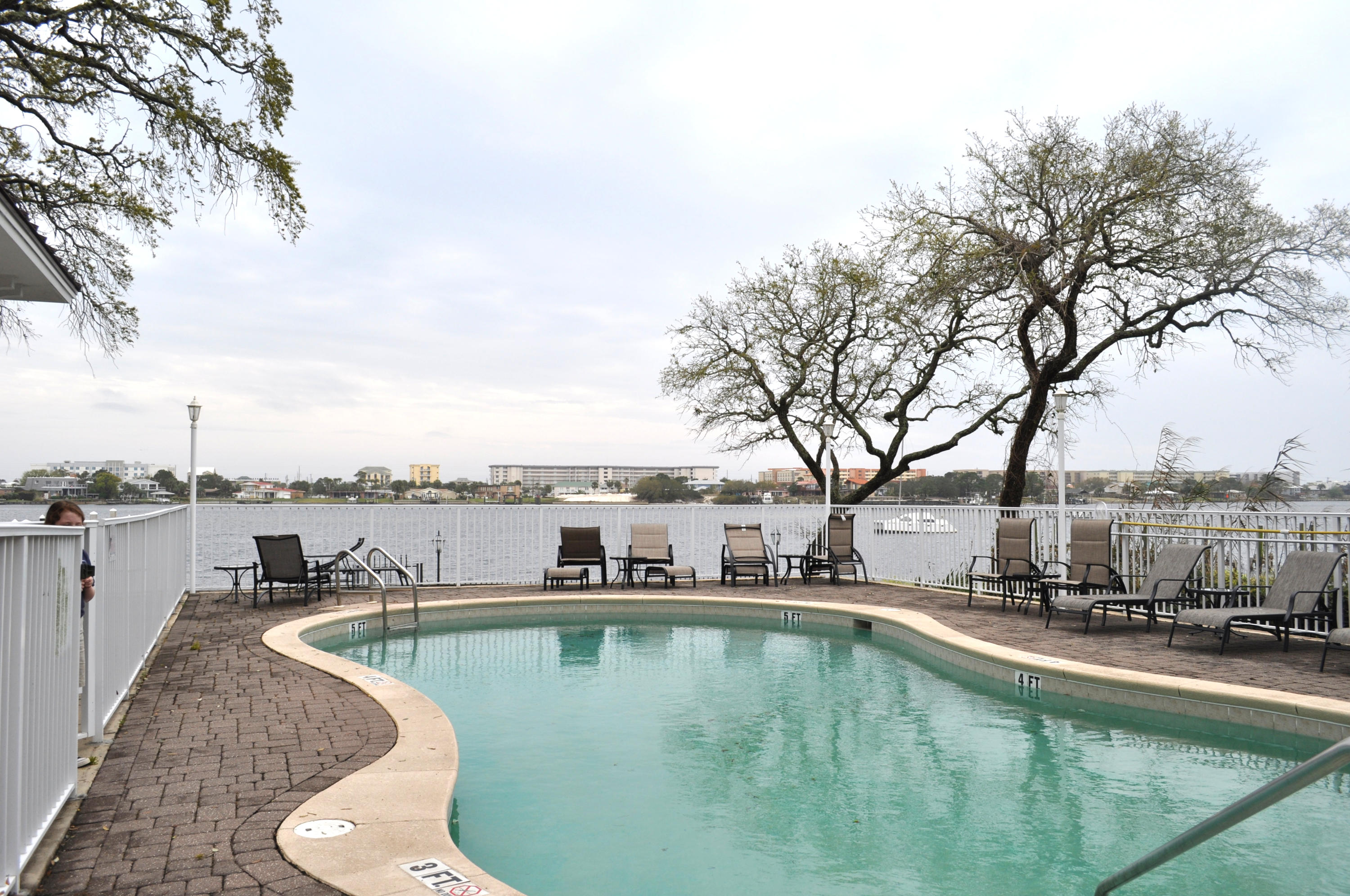 INDIANOLA ON THE WATER - Residential