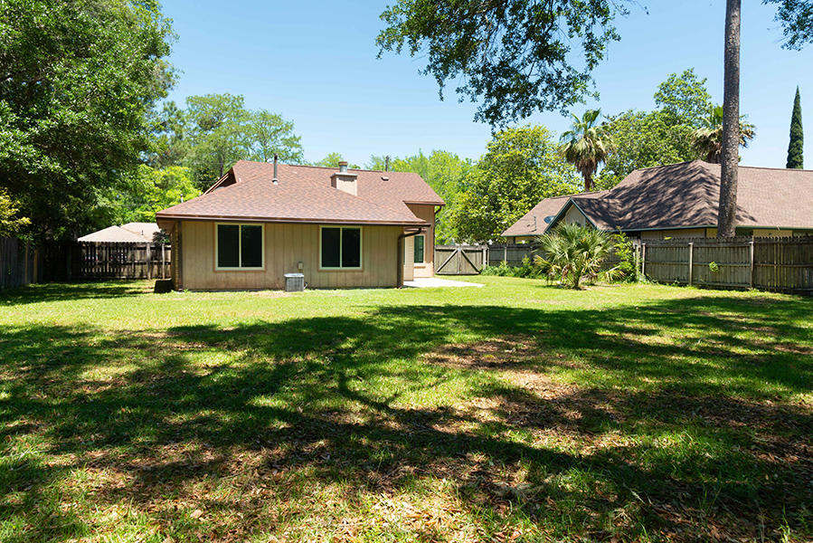 BRITTANY WOODS S/D - Residential Lease