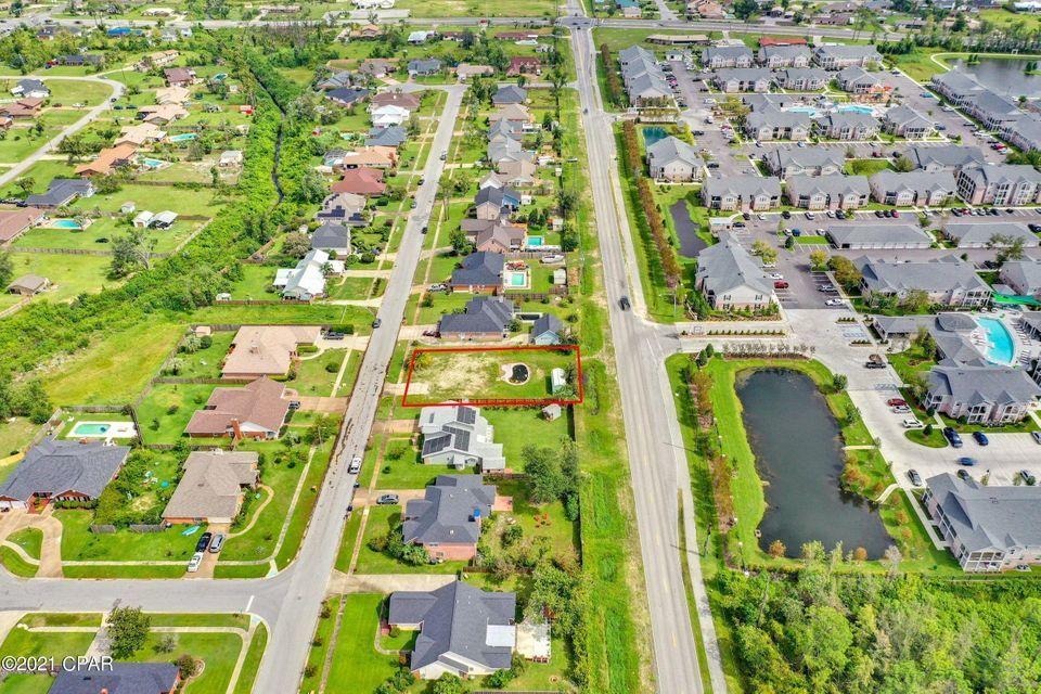 FOREST PARK EAST - Land