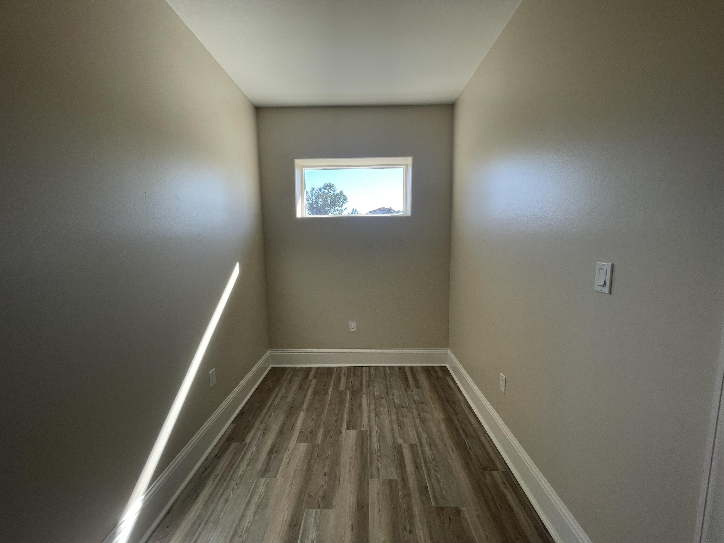 CALUSA BAY S/D - Residential Lease